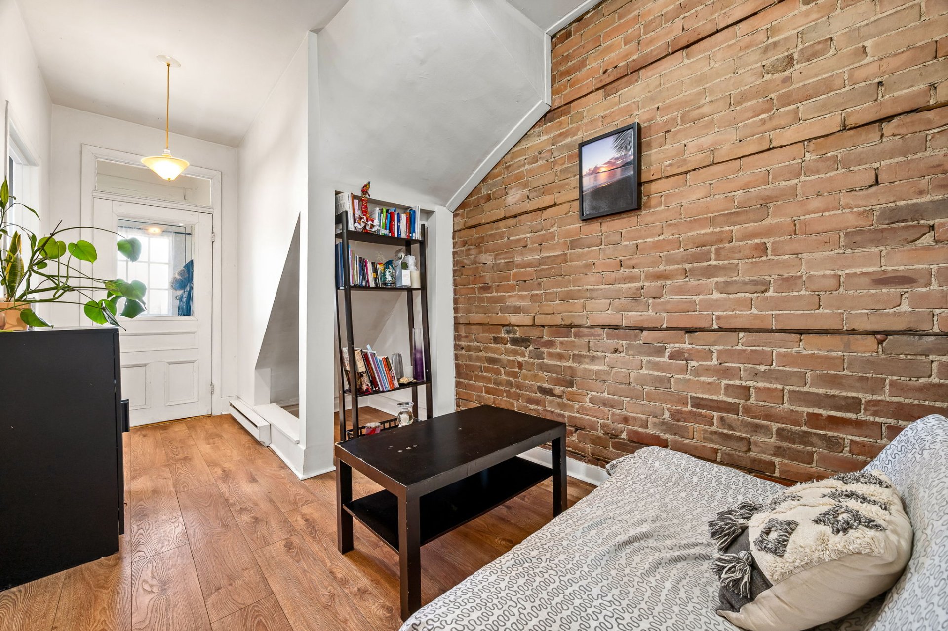 2369-2373 Rue de Rouen H2K1M1 miniature 22