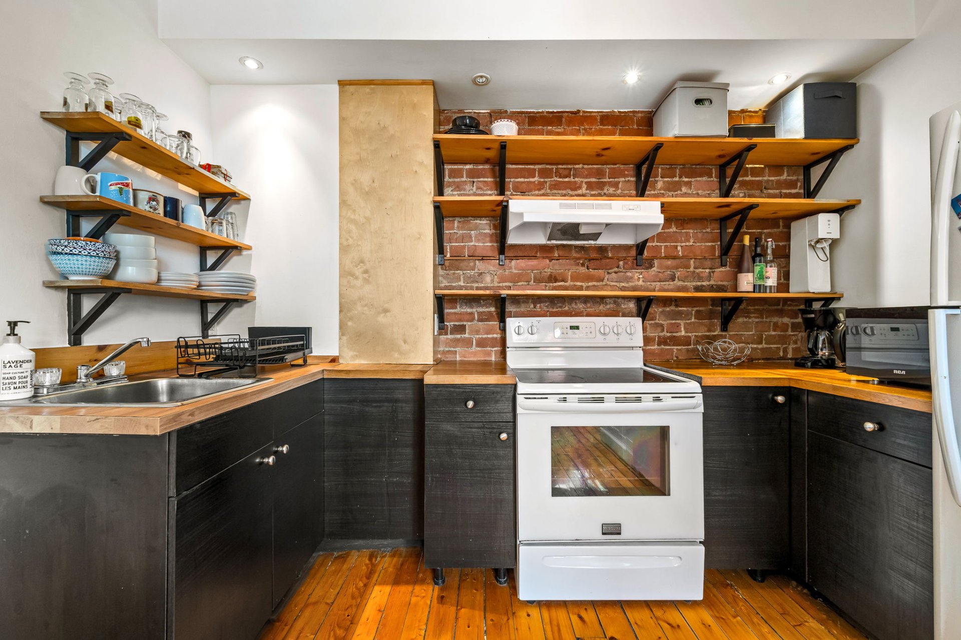 2369-2373 Rue de Rouen H2K1M1 miniature 36