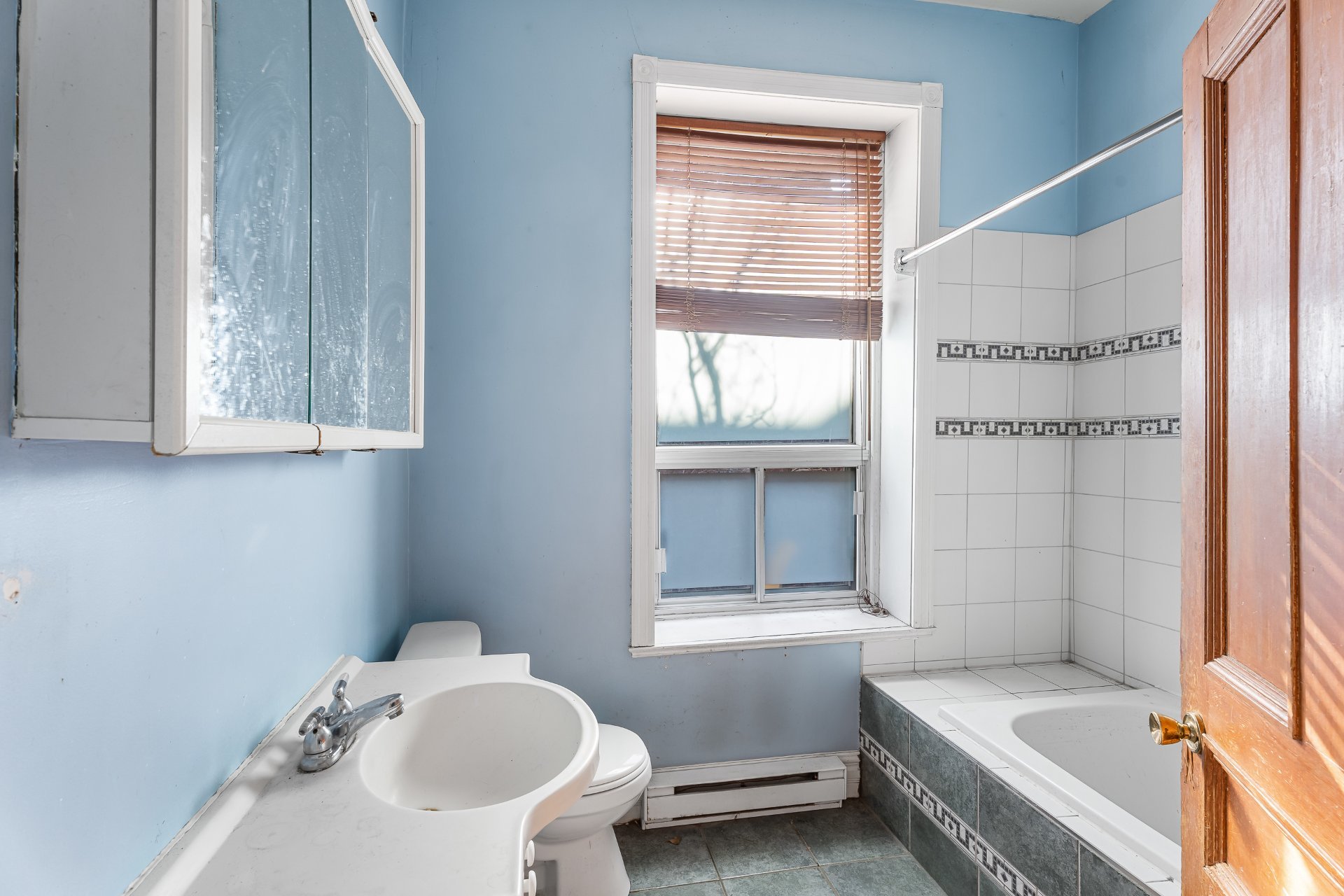 4514-4516 Rue St-Hubert H2J2X3 miniature 47