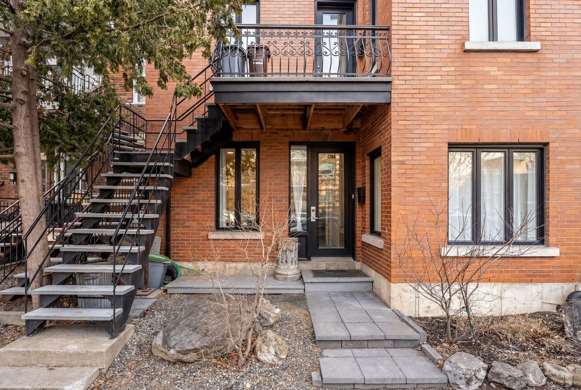 1287-1291 Rue Bélanger H2S1J1 miniature 7