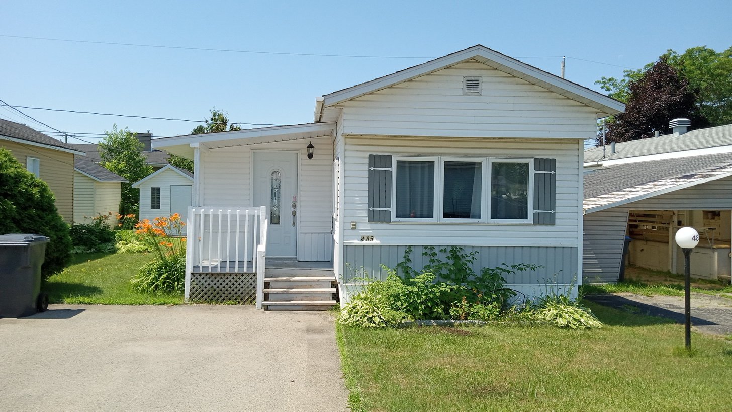 27849228 Frontage