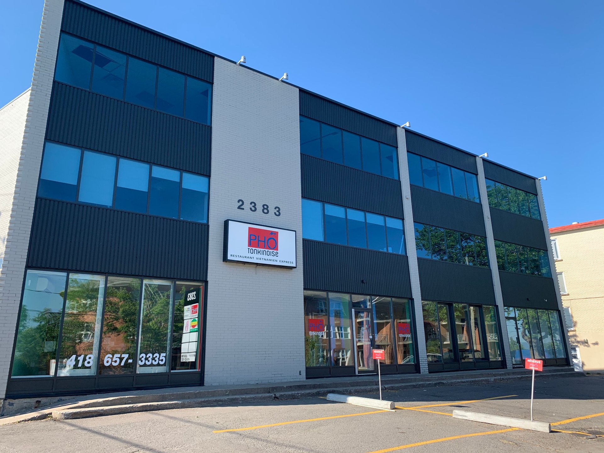 2383, Ch. Ste-Foy, G1V1T1