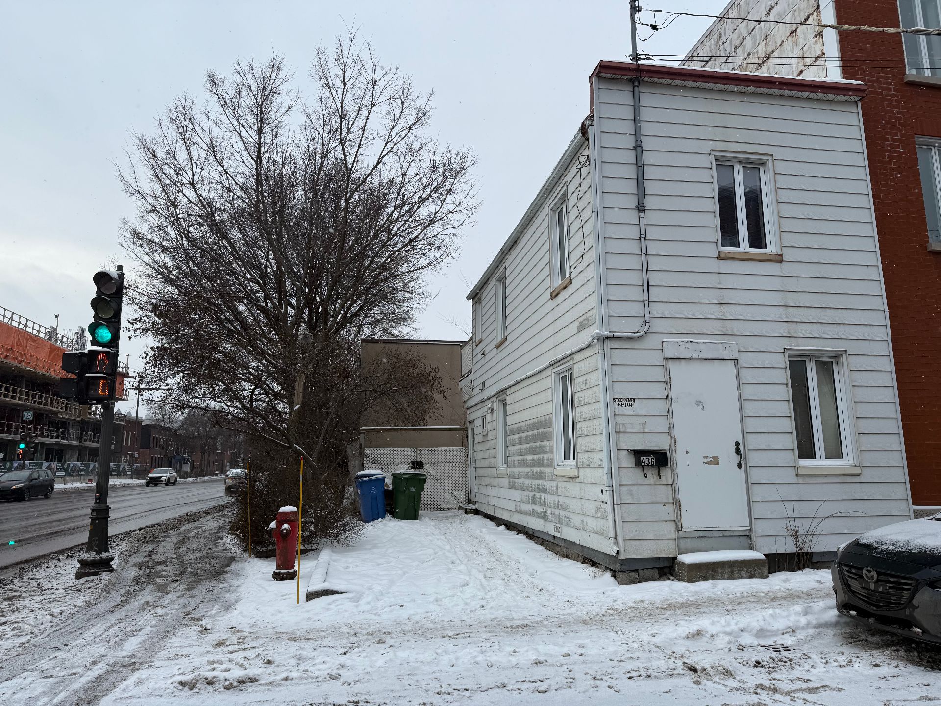 436, Rue St-Luc, G1N2Y7