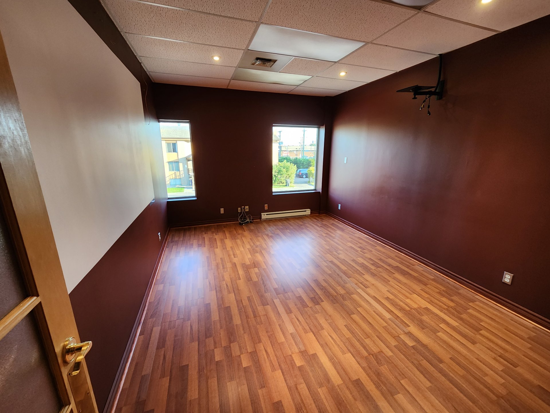 4707 Boul. des Laurentides, Laval (Auteuil), Quebec H7K3G4, ,Commercial,For Sale,Boul. des Laurentides,9292692