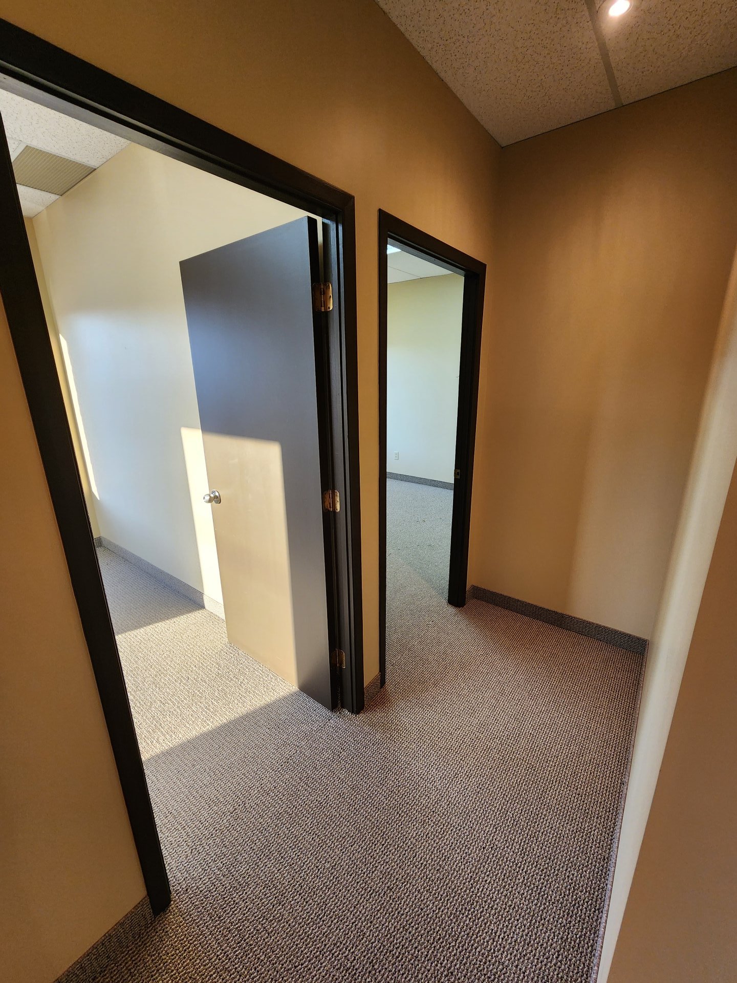 4707 Boul. des Laurentides, Laval (Vimont), Quebec H7K3G4, ,Commercial,For Rent,Boul. des Laurentides,28354315