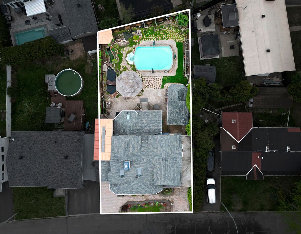 2780 Tsse Belleau, Longueuil (Le Vieux-Longueuil), Quebec J4M1K7, 5 Chambres Chambres, 22 Chambres Chambres,4 Salle de bainSalle de bain,Résidentiel,À vendre,Tsse Belleau,9056051