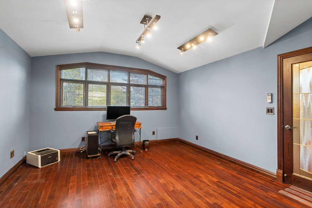 2780 Tsse Belleau, Longueuil (Le Vieux-Longueuil), Quebec J4M1K7, 5 Chambres Chambres, 22 Chambres Chambres,4 Salle de bainSalle de bain,Résidentiel,À vendre,Tsse Belleau,9056051