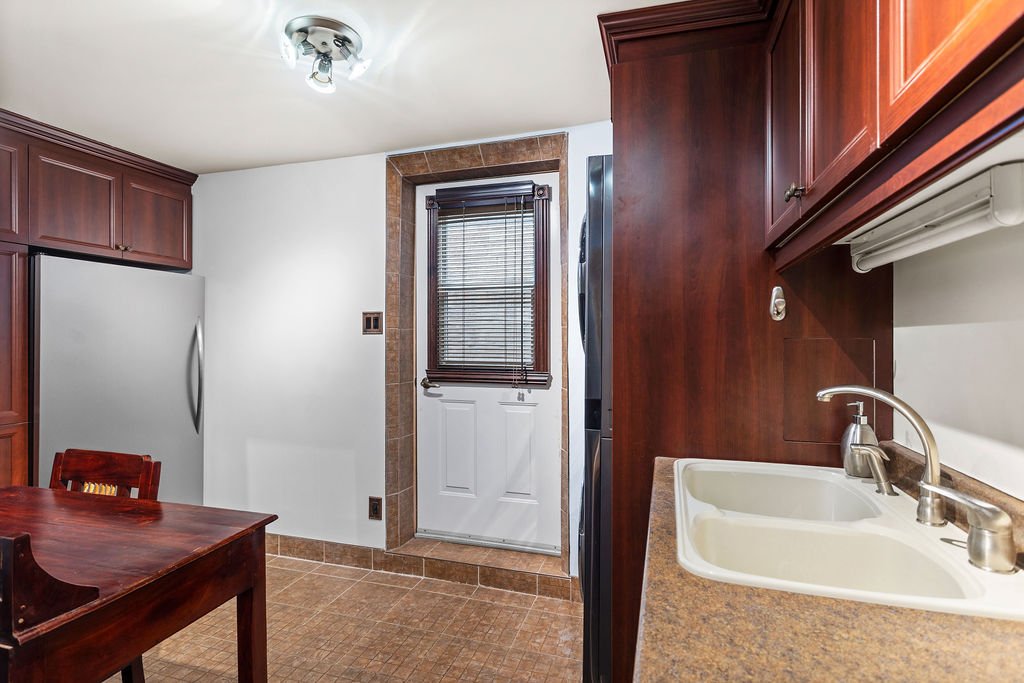 2780 Tsse Belleau, Longueuil (Le Vieux-Longueuil), Quebec J4M1K7, 5 Chambres Chambres, 22 Chambres Chambres,4 Salle de bainSalle de bain,Résidentiel,À vendre,Tsse Belleau,9056051