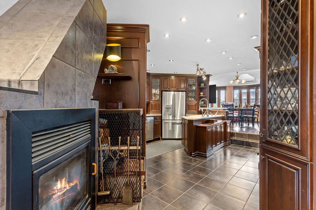 2780 Tsse Belleau, Longueuil (Le Vieux-Longueuil), Quebec J4M1K7, 5 Chambres Chambres, 22 Chambres Chambres,4 Salle de bainSalle de bain,Résidentiel,À vendre,Tsse Belleau,9056051