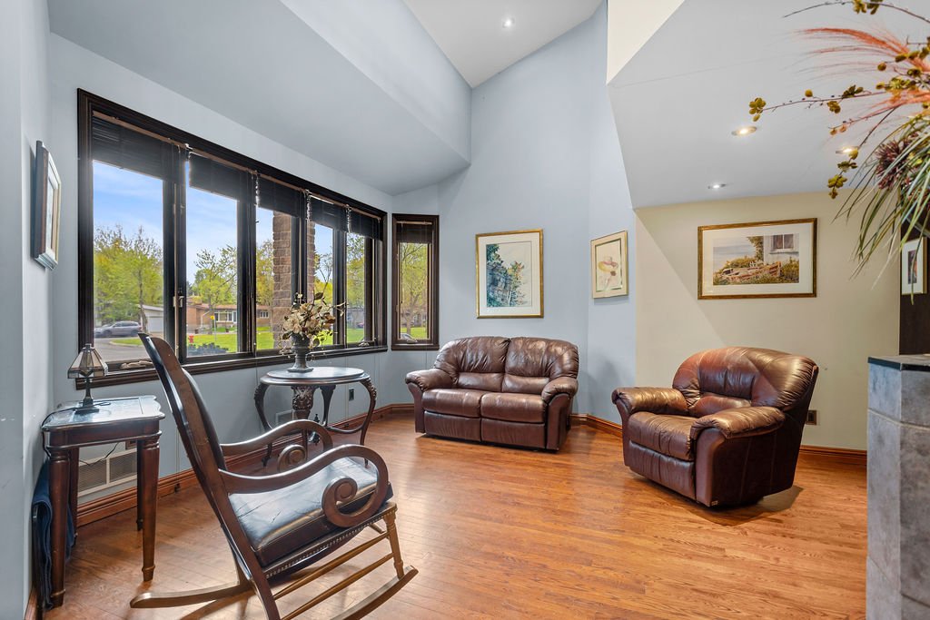 2780 Tsse Belleau, Longueuil (Le Vieux-Longueuil), Quebec J4M1K7, 5 Chambres Chambres, 22 Chambres Chambres,4 Salle de bainSalle de bain,Résidentiel,À vendre,Tsse Belleau,9056051