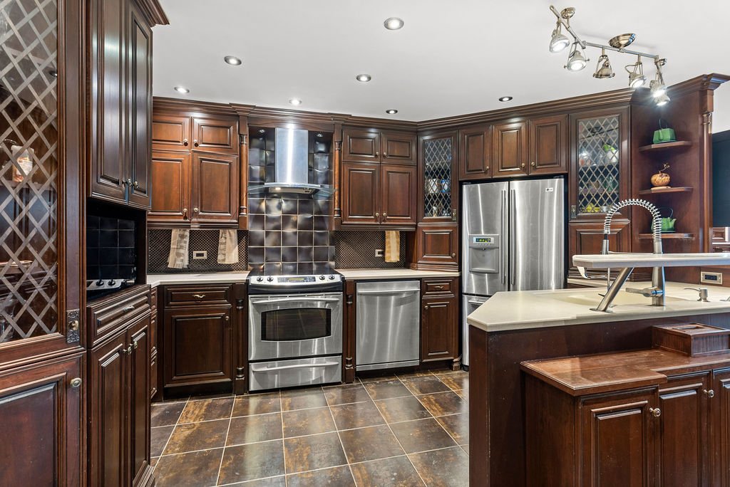 2780 Tsse Belleau, Longueuil (Le Vieux-Longueuil), Quebec J4M1K7, 5 Chambres Chambres, 22 Chambres Chambres,4 Salle de bainSalle de bain,Résidentiel,À vendre,Tsse Belleau,9056051