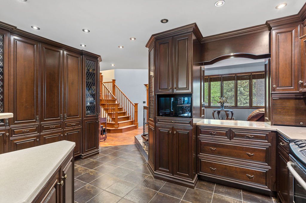 2780 Tsse Belleau, Longueuil (Le Vieux-Longueuil), Quebec J4M1K7, 5 Chambres Chambres, 22 Chambres Chambres,4 Salle de bainSalle de bain,Résidentiel,À vendre,Tsse Belleau,9056051