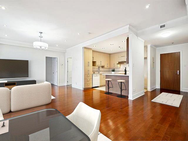 2865 Av. du Cosmodôme, Laval (Chomedey), Quebec H7T0G6, 2 Bedrooms Bedrooms, 7 Rooms Rooms,2 BathroomsBathrooms,Residential,For Sale,Av. du Cosmodôme,25239600