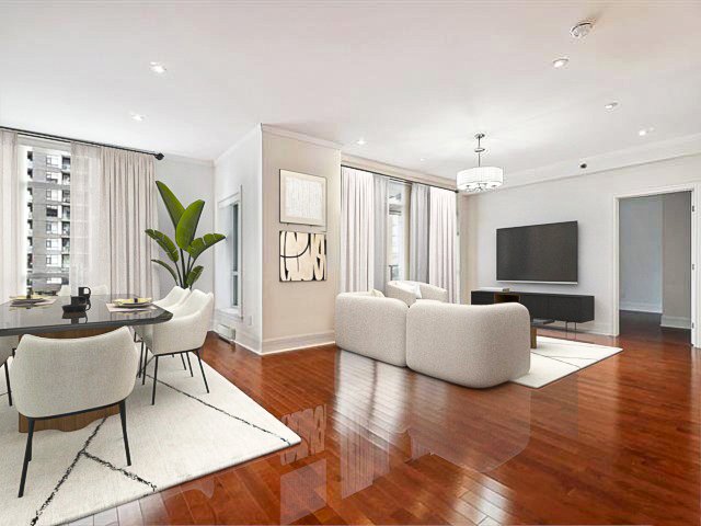 2865 Av. du Cosmodôme, Laval (Chomedey), Quebec H7T0G6, 2 Bedrooms Bedrooms, 7 Rooms Rooms,2 BathroomsBathrooms,Residential,For Sale,Av. du Cosmodôme,25239600