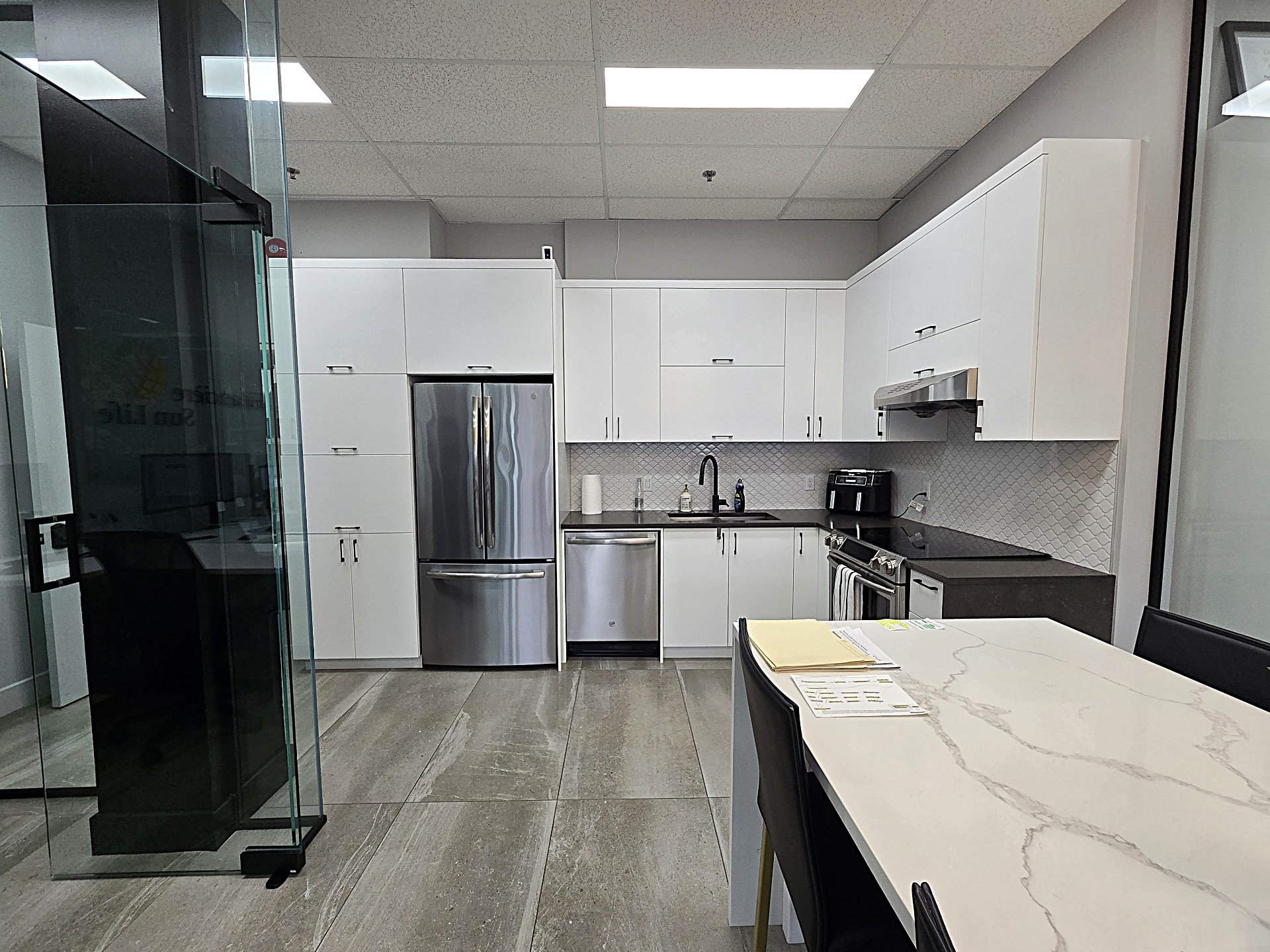 1590 Boul. Henri-Bourassa O., Montréal (Ahuntsic-Cartierville), Quebec H3M3E2, ,Commercial,For Rent,Boul. Henri-Bourassa O.,24415770