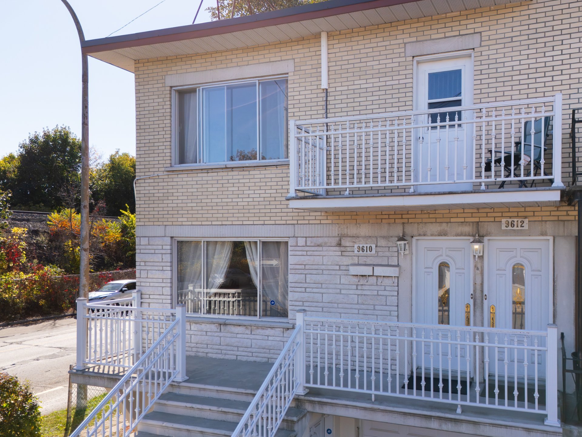 9610 Rue D'Iberville 9612, Montréal (Ahuntsic-Cartierville), Quebec H2B2T3, 4 Bedrooms Bedrooms, 7 Rooms Rooms,2 BathroomsBathrooms,Multi-family (2 to 5 units),For Sale,Rue D'Iberville,18124131