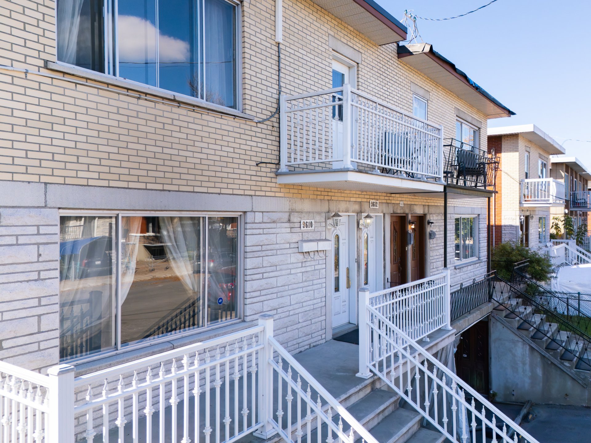 9610 Rue D'Iberville 9612, Montréal (Ahuntsic-Cartierville), Quebec H2B2T3, 4 Bedrooms Bedrooms, 7 Rooms Rooms,2 BathroomsBathrooms,Multi-family (2 to 5 units),For Sale,Rue D'Iberville,18124131