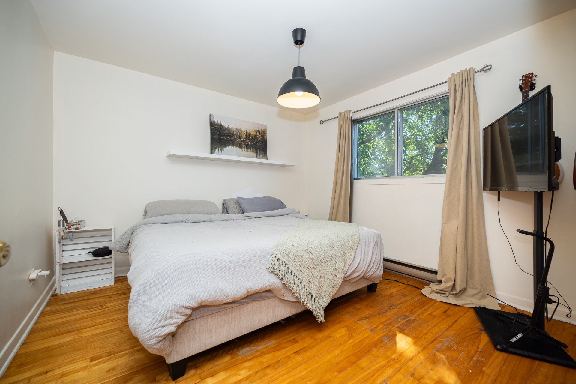 9610 Rue D'Iberville 9612, Montréal (Ahuntsic-Cartierville), Quebec H2B2T3, 4 Bedrooms Bedrooms, 7 Rooms Rooms,2 BathroomsBathrooms,Multi-family (2 to 5 units),For Sale,Rue D'Iberville,18124131