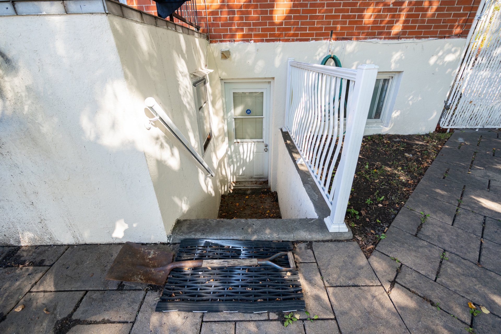 9610 Rue D'Iberville 9612, Montréal (Ahuntsic-Cartierville), Quebec H2B2T3, 4 Bedrooms Bedrooms, 7 Rooms Rooms,2 BathroomsBathrooms,Multi-family (2 to 5 units),For Sale,Rue D'Iberville,18124131