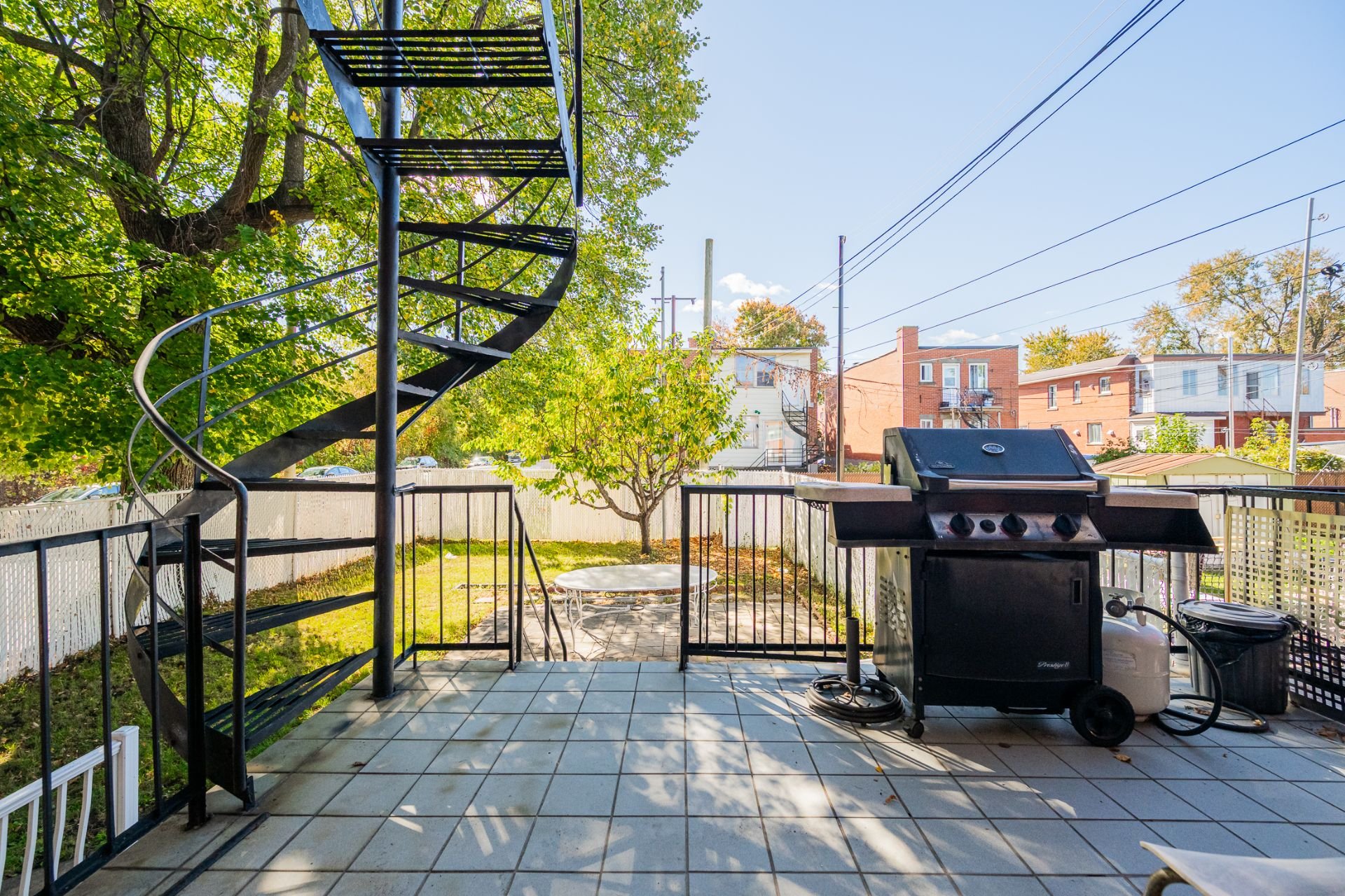 9610 Rue D'Iberville 9612, Montréal (Ahuntsic-Cartierville), Quebec H2B2T3, 4 Bedrooms Bedrooms, 7 Rooms Rooms,2 BathroomsBathrooms,Multi-family (2 to 5 units),For Sale,Rue D'Iberville,18124131