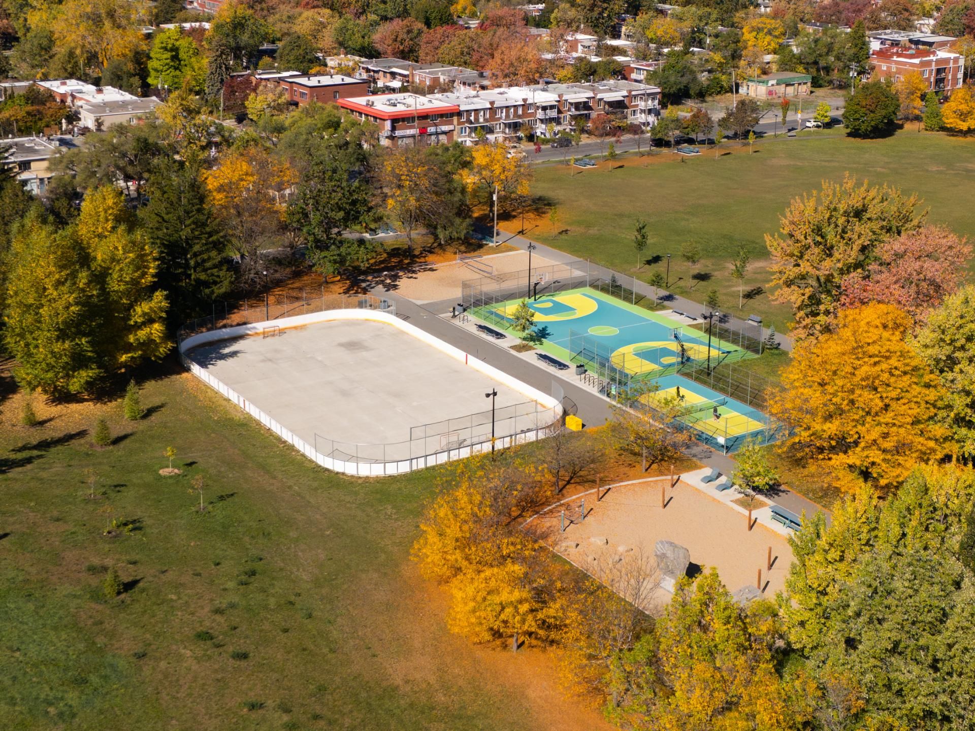 9610 Rue D'Iberville 9612, Montréal (Ahuntsic-Cartierville), Quebec H2B2T3, 4 Bedrooms Bedrooms, 7 Rooms Rooms,2 BathroomsBathrooms,Multi-family (2 to 5 units),For Sale,Rue D'Iberville,18124131