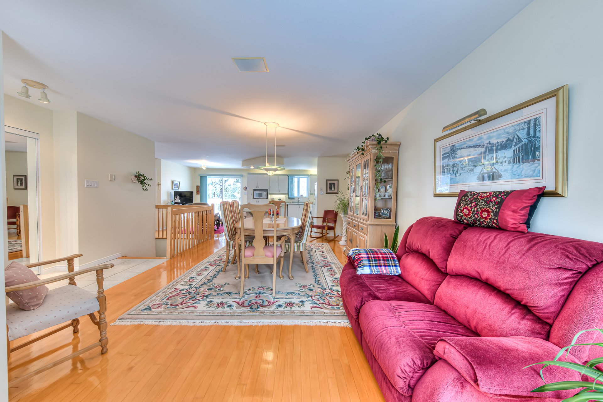 2 Rue des Pistoles, Blainville, Quebec J7C5B2, 3 Bedrooms Bedrooms, 12 Rooms Rooms,2 BathroomsBathrooms,Residential,For Sale,Rue des Pistoles,21037909