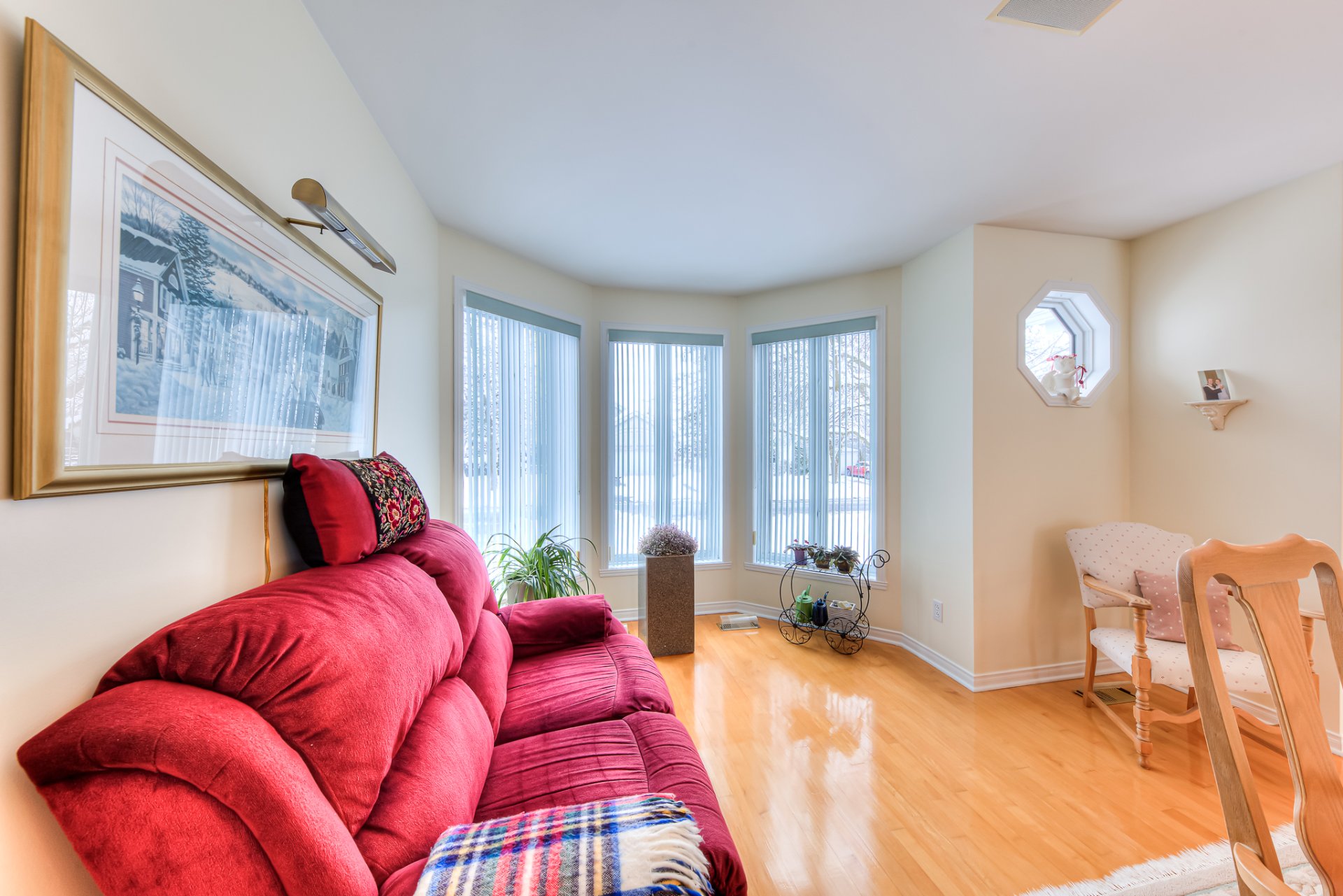 2 Rue des Pistoles, Blainville, Quebec J7C5B2, 3 Bedrooms Bedrooms, 12 Rooms Rooms,2 BathroomsBathrooms,Residential,For Sale,Rue des Pistoles,21037909