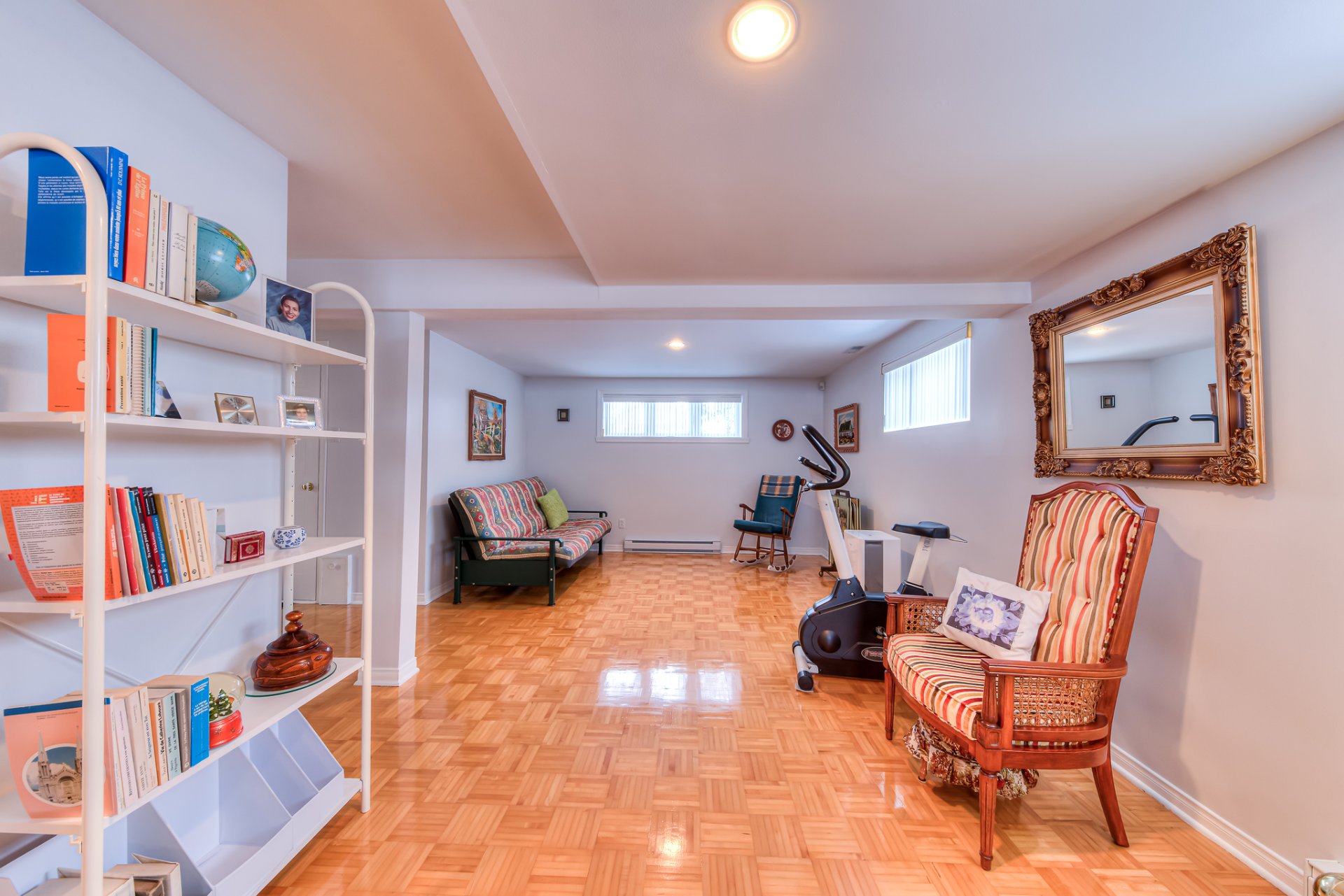 2 Rue des Pistoles, Blainville, Quebec J7C5B2, 3 Bedrooms Bedrooms, 12 Rooms Rooms,2 BathroomsBathrooms,Residential,For Sale,Rue des Pistoles,21037909