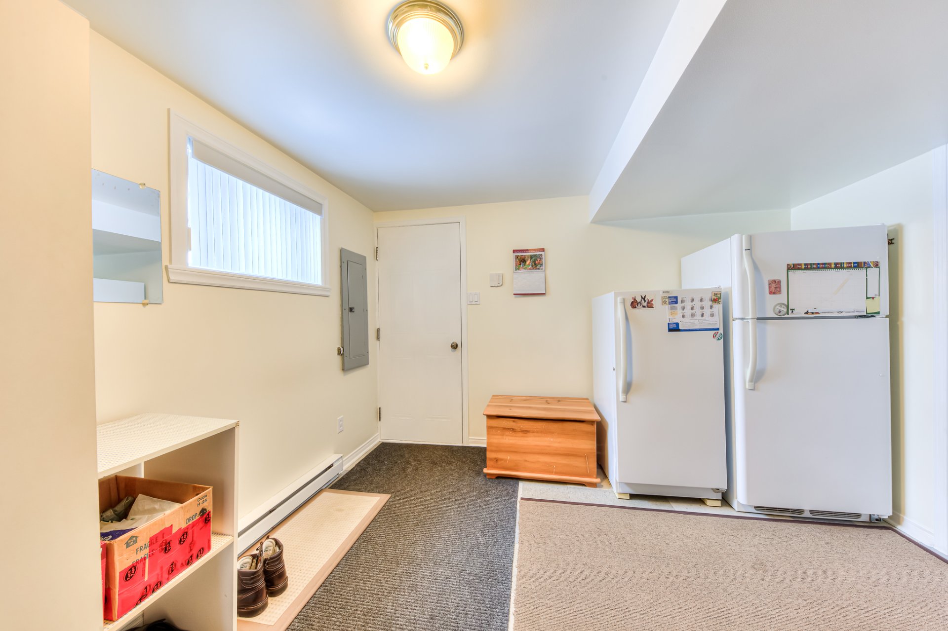 2 Rue des Pistoles, Blainville, Quebec J7C5B2, 3 Bedrooms Bedrooms, 12 Rooms Rooms,2 BathroomsBathrooms,Residential,For Sale,Rue des Pistoles,21037909