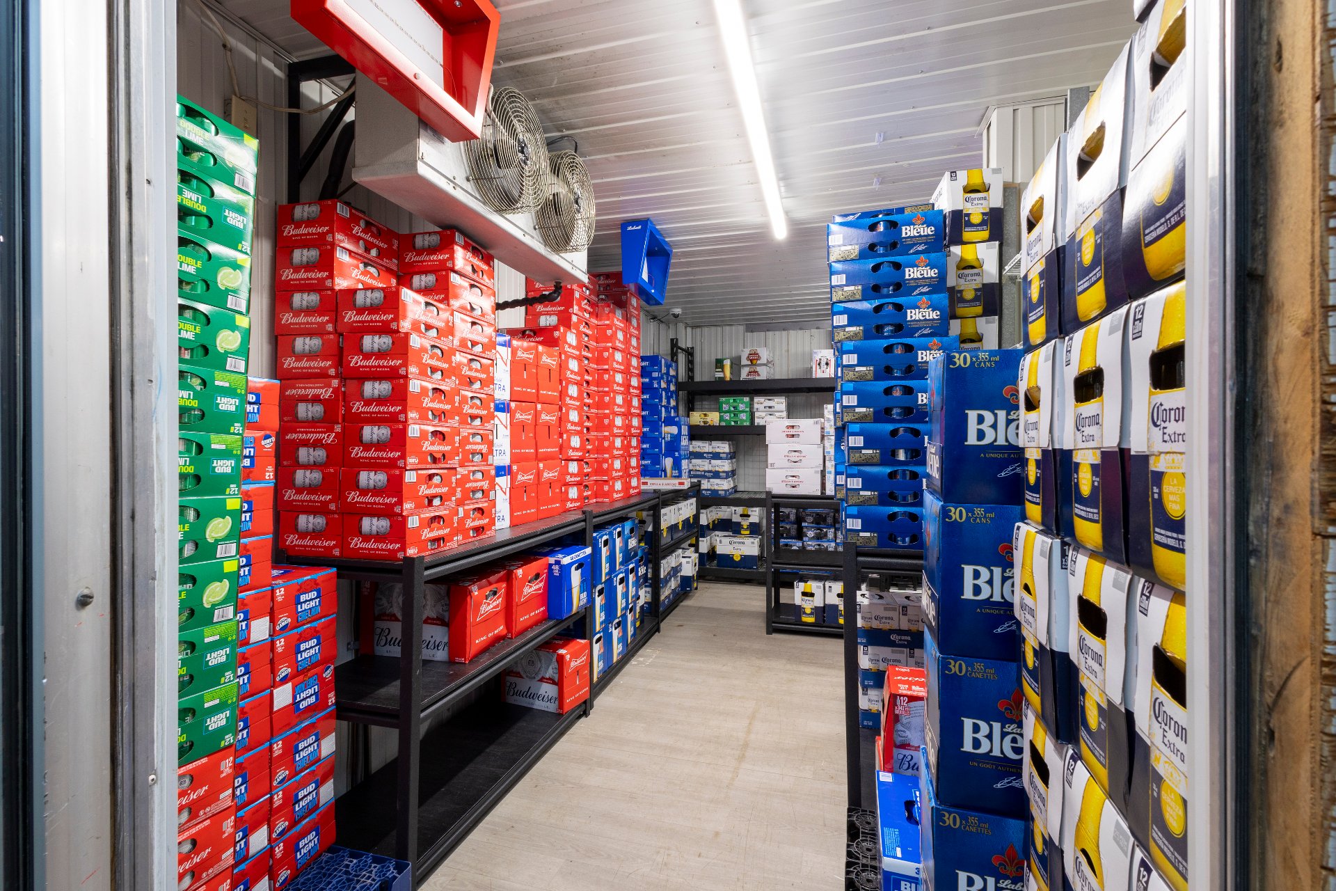 166 Rue Principale 168, Saint-André-Avellin, Quebec J0V1W0, 4 Bedrooms Bedrooms, 6 Rooms Rooms,1 BathroomBathrooms,Multi-family (2 to 5 units),For Sale,Rue Principale,23488133