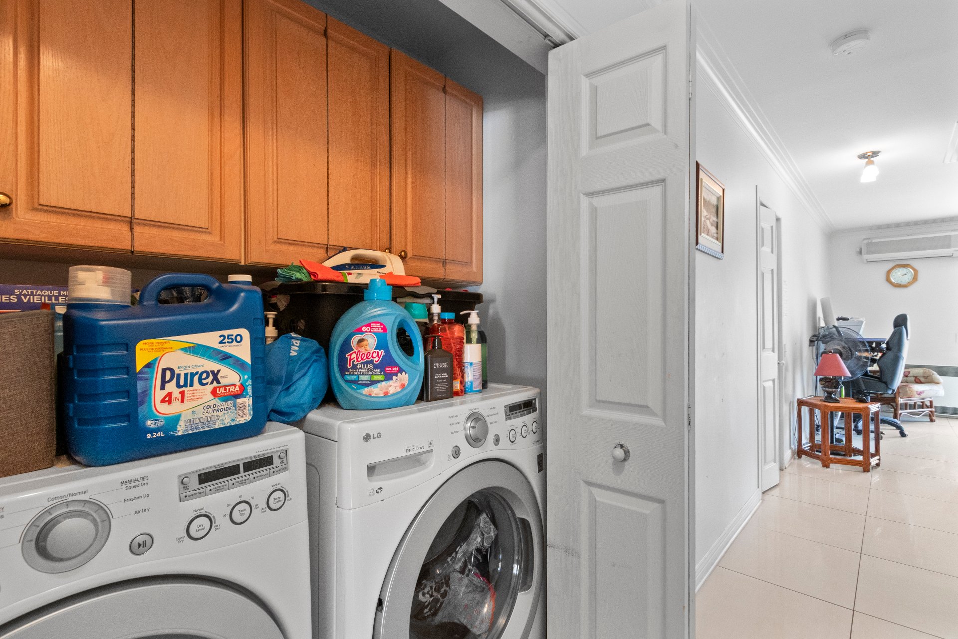 1004 Rue Thierry, Montréal (LaSalle), Quebec H8N2Y6, 2 Bedrooms Bedrooms, 8 Rooms Rooms,1 BathroomBathrooms,Residential,For Rent,Rue Thierry,21159283