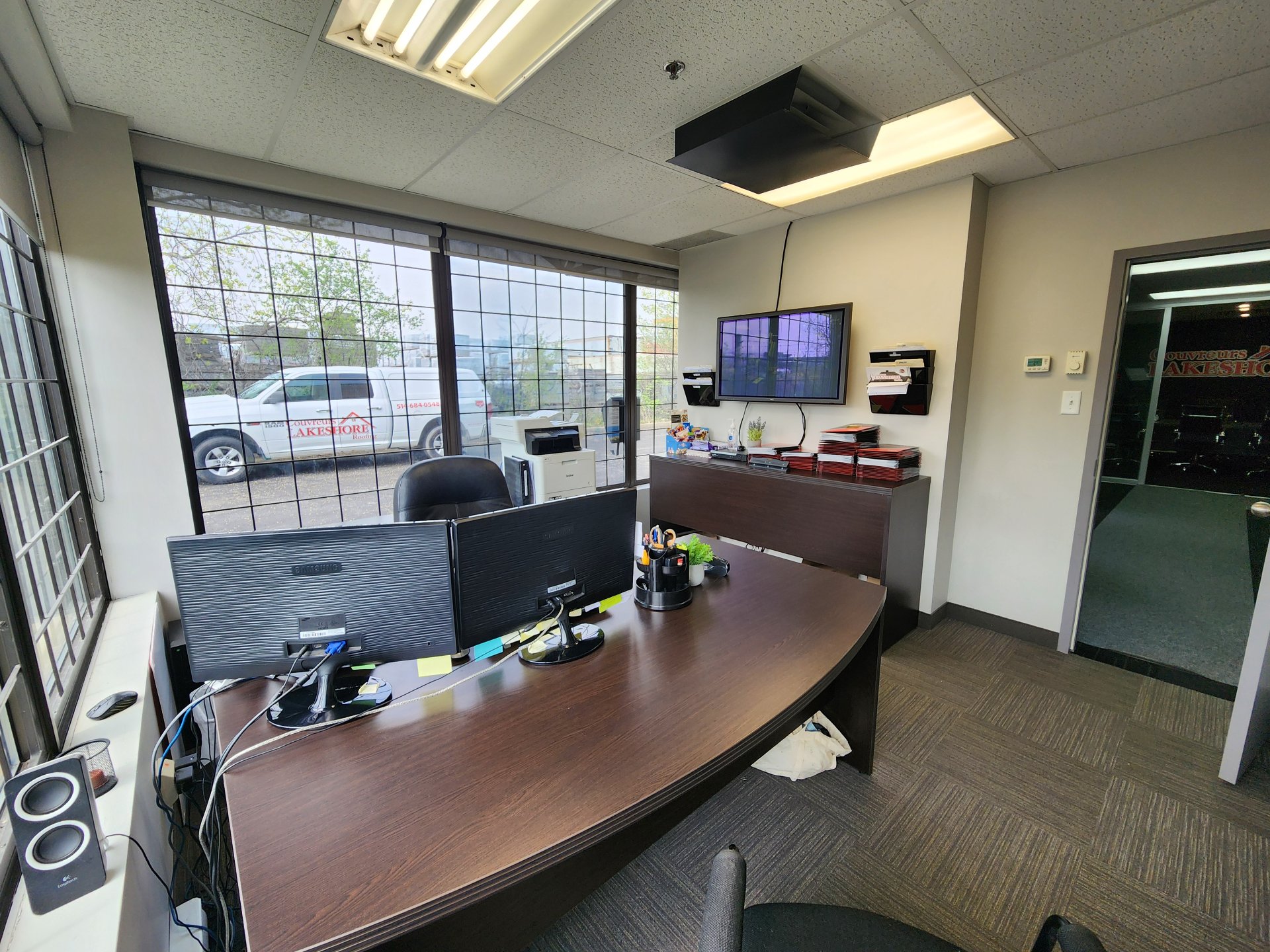 2300A Ch. St-François, Dorval, Quebec H9P1K2, ,Industriel,For Rent,Ch. St-François,17605060