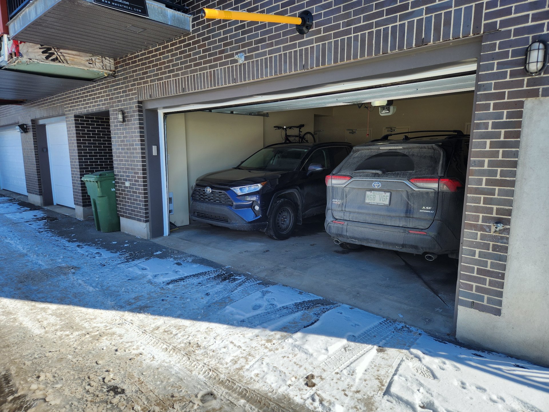 2264 Rue Victoria, Montréal (Lachine), Quebec H8S1Z3, 2 Chambres Chambres, 8 Chambres Chambres,1 Salle de bainsSalle de bain,Résidentiel,À vendre,Rue Victoria,28278664