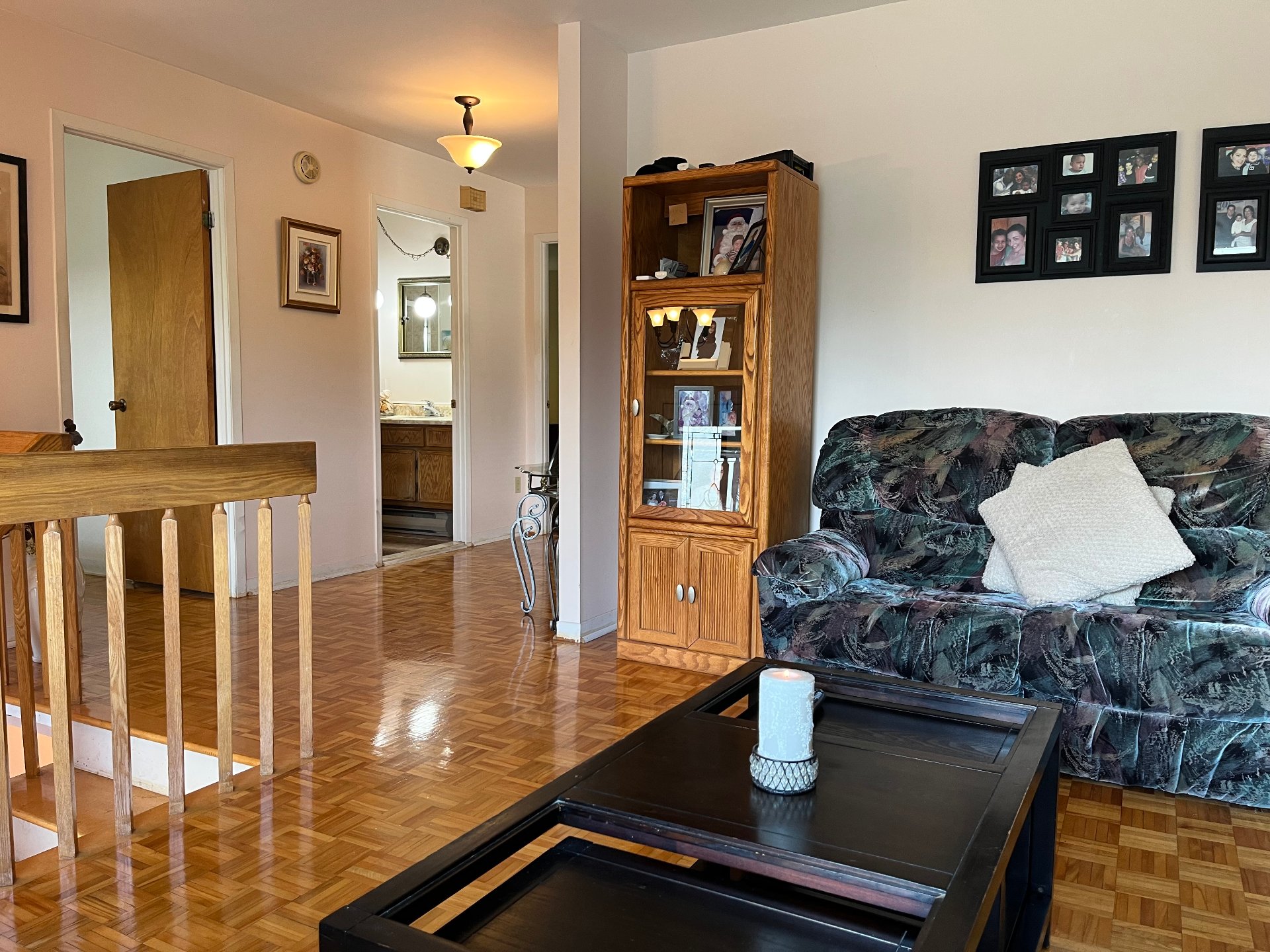 802 Rue Maisonneuve, Longueuil (Saint-Hubert), Quebec J3Y7W8, 3 Chambres Chambres, 8 Chambres Chambres,1 Salle de bainsSalle de bain,Résidentiel,À vendre,Rue Maisonneuve,27461595