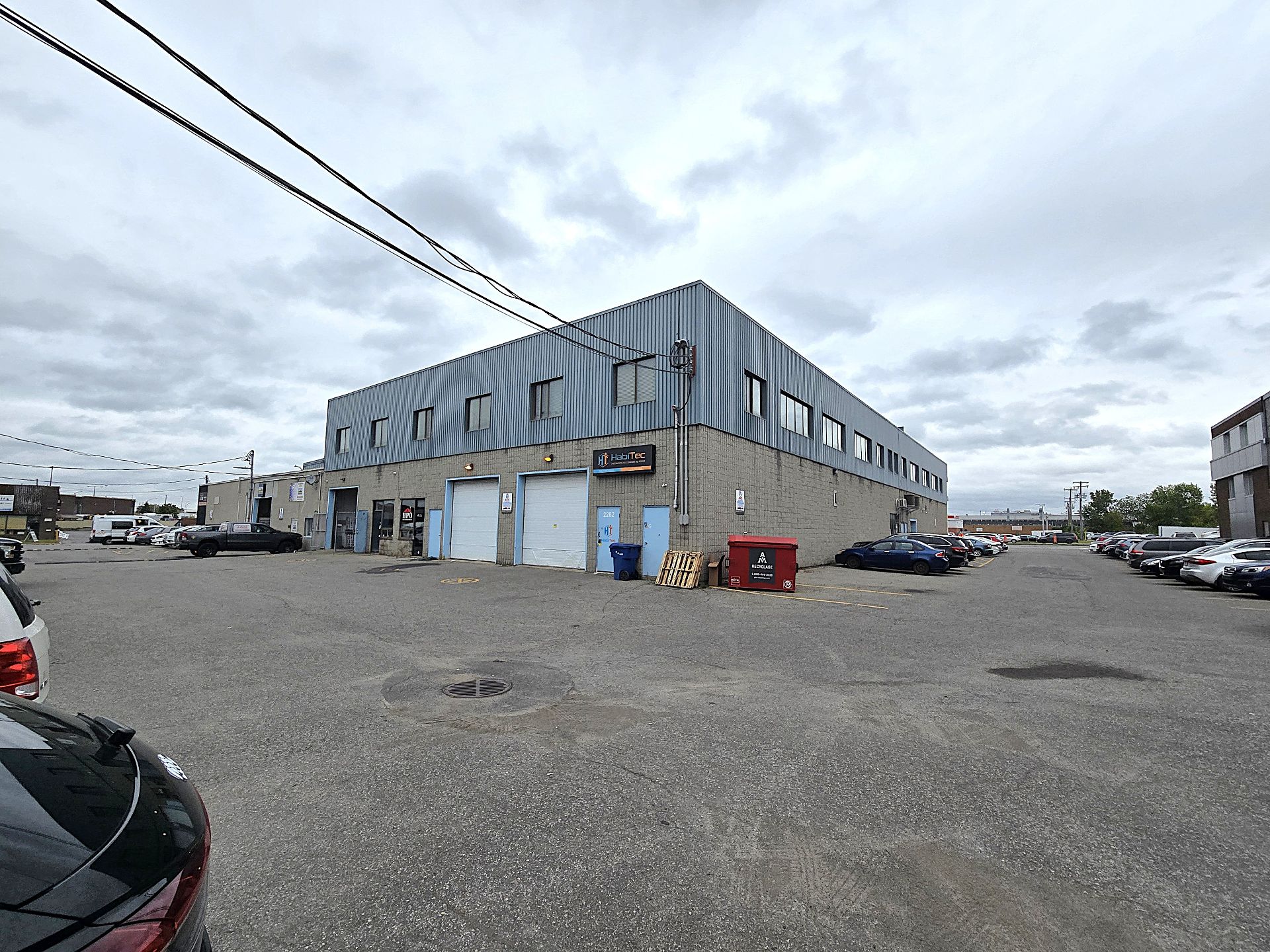 1464 Rue Cunard, Laval (Chomedey), Quebec H7S2B7, ,Industriel,For Rent,Rue Cunard,19284336