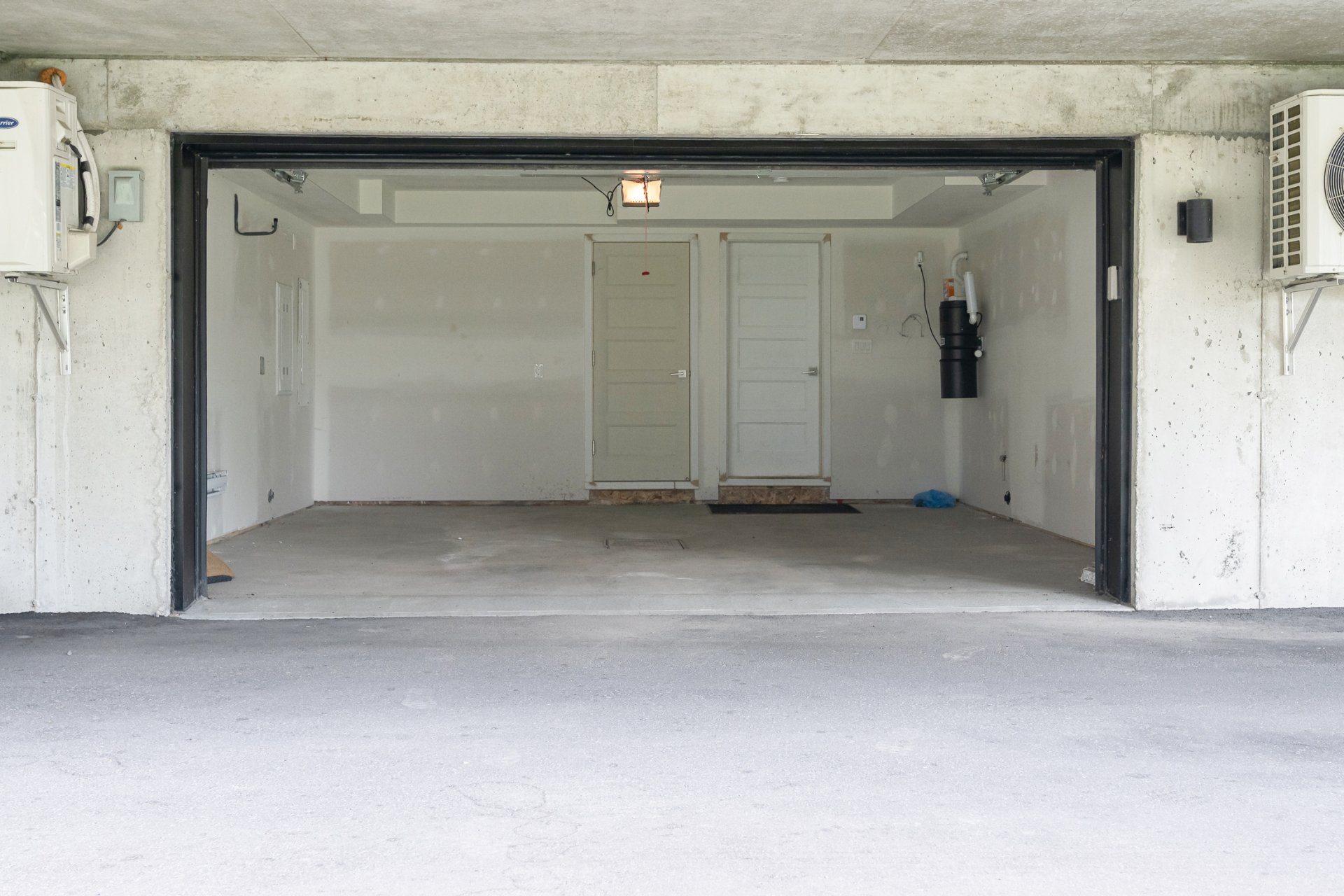 50 Rue Napoléon, Sainte-Thérèse, Quebec J7E1H6, 4 Chambres Chambres, 10 Chambres Chambres,2 Salle de bainSalle de bain,Résidentiel,À vendre,Rue Napoléon,25854148