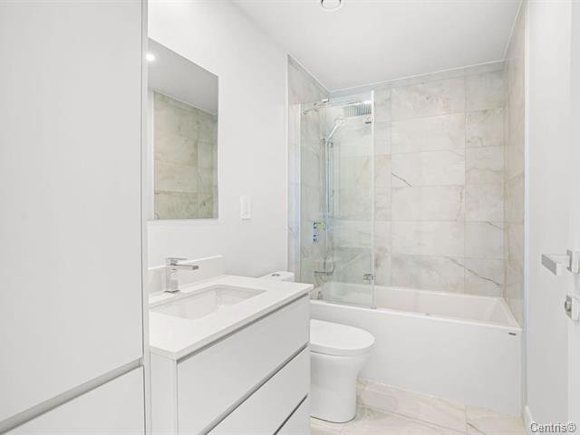 3671 Av. Jean-Béraud, Laval (Chomedey), Quebec H7T0S3, 2 Bedrooms Bedrooms, 10 Rooms Rooms,2 BathroomsBathrooms,Residential,For Rent,Av. Jean-Béraud,20475745