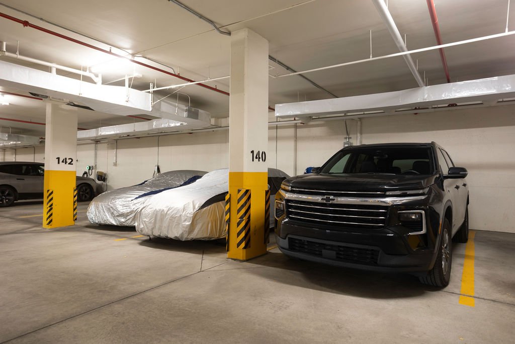 275 Rue Étienne-Lavoie, Laval (Sainte-Dorothée), Quebec H7X0E4, 2 Bedrooms Bedrooms, 12 Rooms Rooms,2 BathroomsBathrooms,Residential,For Sale,Rue Étienne-Lavoie,10561697