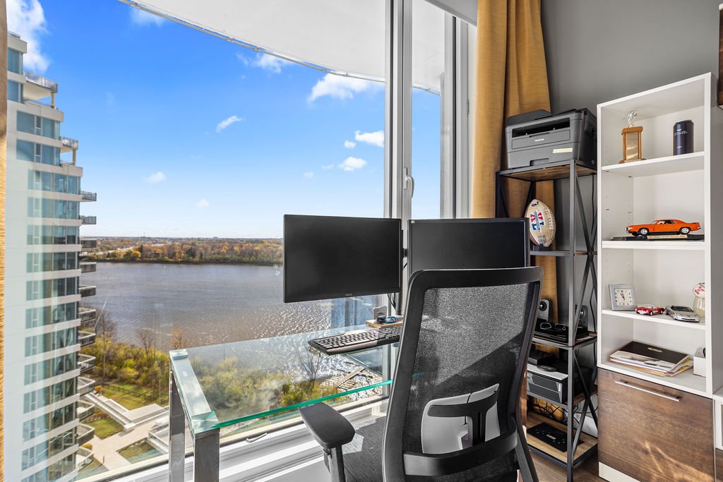 275 Rue Étienne-Lavoie, Laval (Sainte-Dorothée), Quebec H7X0E4, 2 Bedrooms Bedrooms, 12 Rooms Rooms,2 BathroomsBathrooms,Residential,For Sale,Rue Étienne-Lavoie,10561697