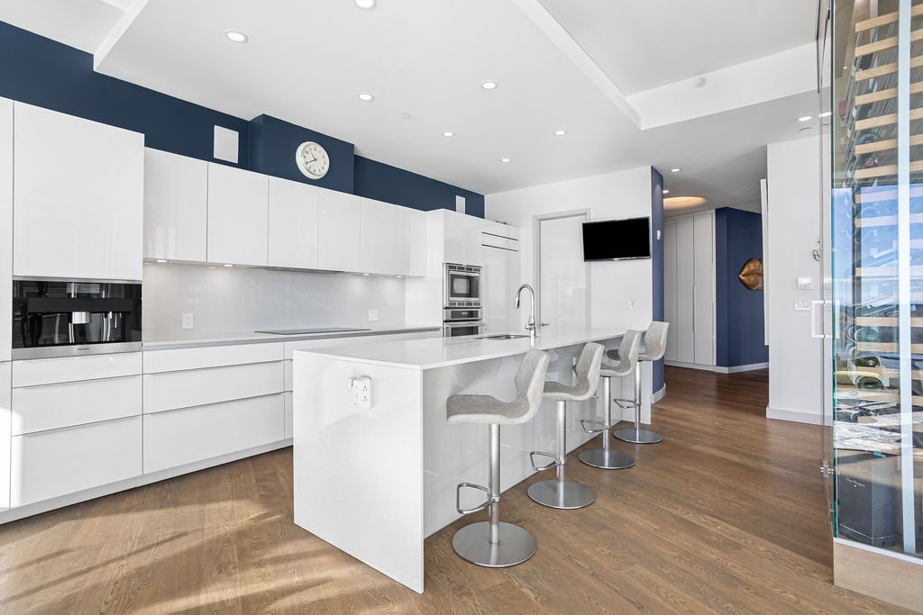 275 Rue Étienne-Lavoie, Laval (Sainte-Dorothée), Quebec H7X0E4, 2 Bedrooms Bedrooms, 12 Rooms Rooms,2 BathroomsBathrooms,Residential,For Sale,Rue Étienne-Lavoie,10561697