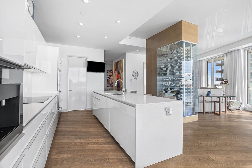 275 Rue Étienne-Lavoie, Laval (Sainte-Dorothée), Quebec H7X0E4, 2 Bedrooms Bedrooms, 12 Rooms Rooms,2 BathroomsBathrooms,Residential,For Sale,Rue Étienne-Lavoie,10561697