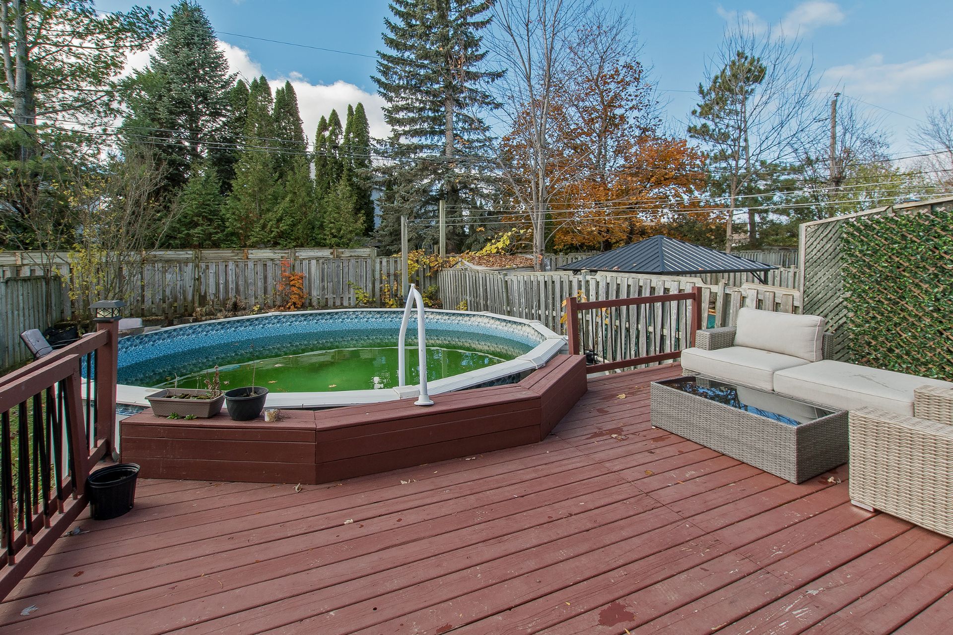 4083 Rue Olivier, Laval (Fabreville), Quebec H7R5X3, 3 Bedrooms Bedrooms, 11 Rooms Rooms,2 BathroomsBathrooms,Residential,For Sale,Rue Olivier,24791529