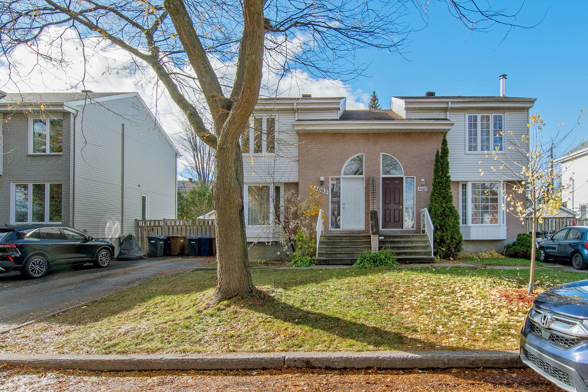 4083 Rue Olivier, Laval (Fabreville), Quebec H7R5X3, 3 Bedrooms Bedrooms, 11 Rooms Rooms,2 BathroomsBathrooms,Residential,For Sale,Rue Olivier,24791529