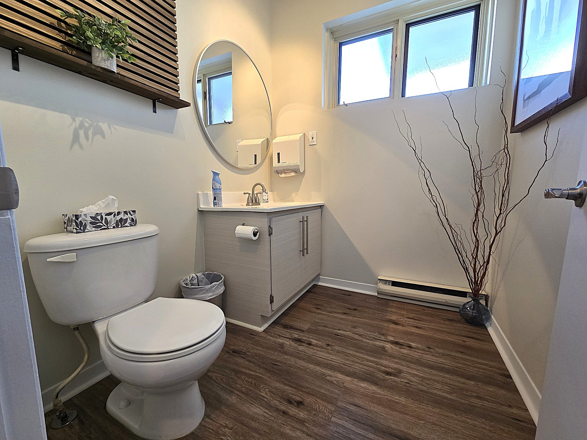 3994A Boul. St-Martin O., Laval (Chomedey), Quebec H7T1B8, ,Revenue property,For Sale,Boul. St-Martin O.,28182268