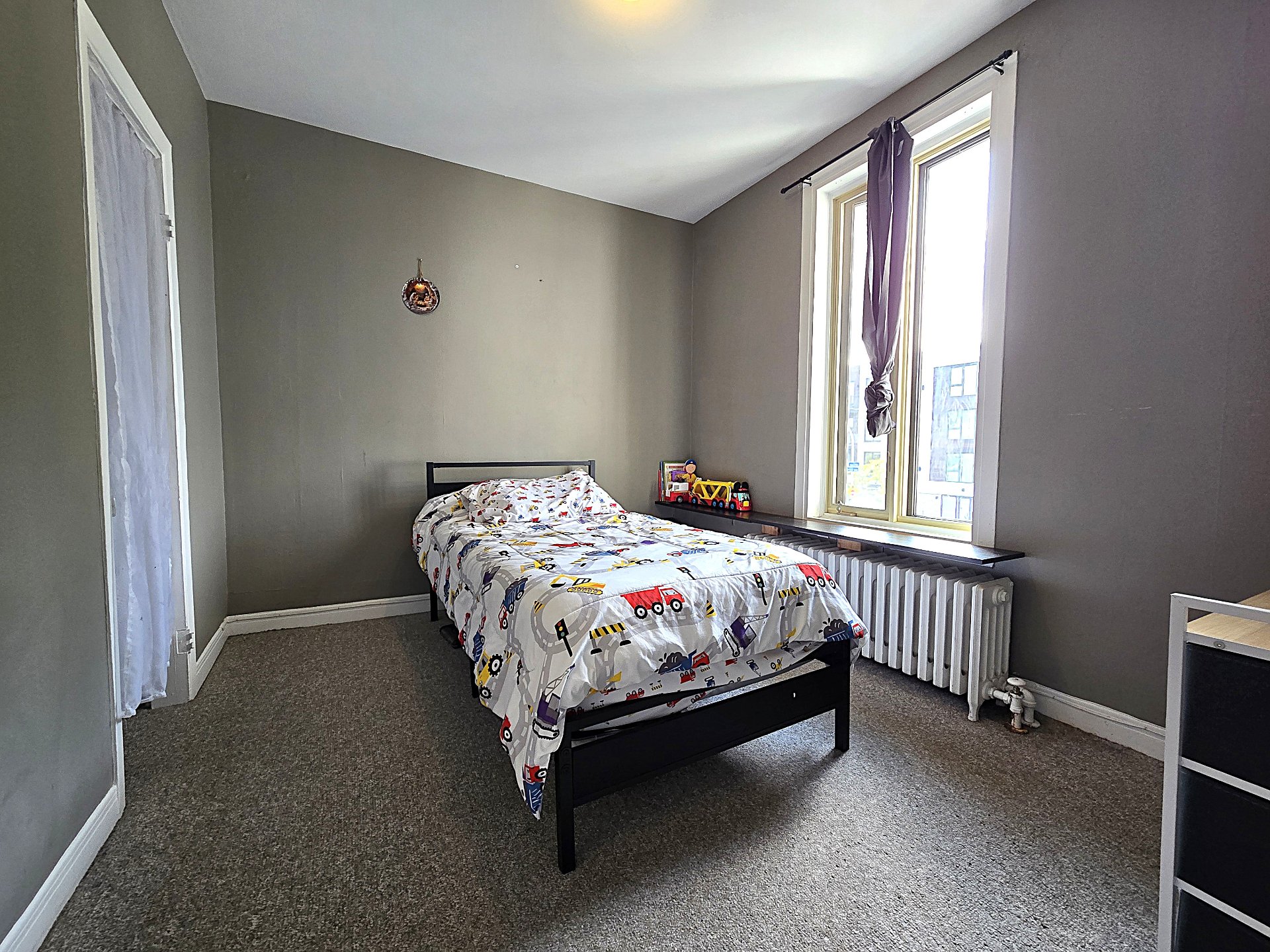 3994A Boul. St-Martin O., Laval (Chomedey), Quebec H7T1B8, ,Revenue property,For Sale,Boul. St-Martin O.,28182268