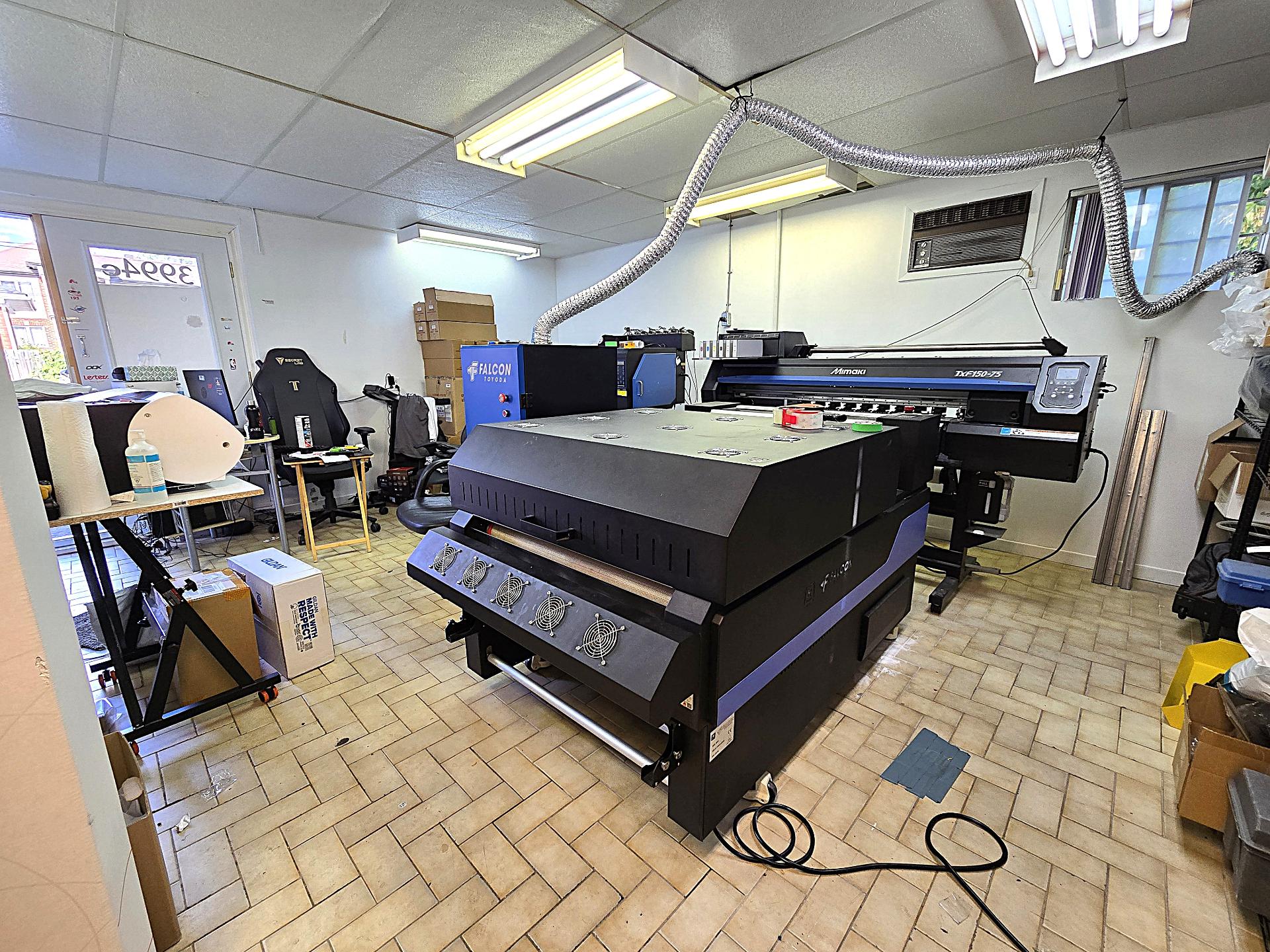 3994A Boul. St-Martin O., Laval (Chomedey), Quebec H7T1B8, ,Revenue property,For Sale,Boul. St-Martin O.,28182268