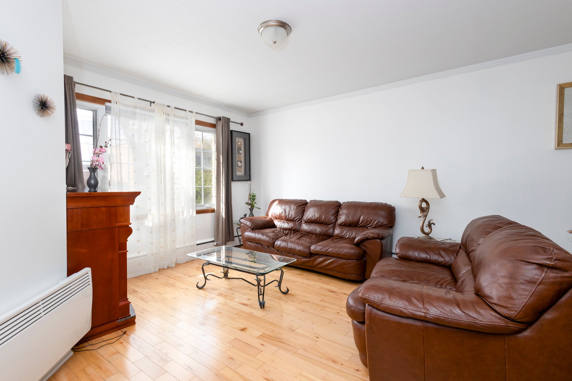 12055 Av. Éthier, Montréal (Montréal-Nord), Quebec H1H3H8, 2 Chambres Chambres, 11 Chambres Chambres,2 Salle de bainSalle de bain,Résidentiel,À vendre,Av. Éthier,27301037