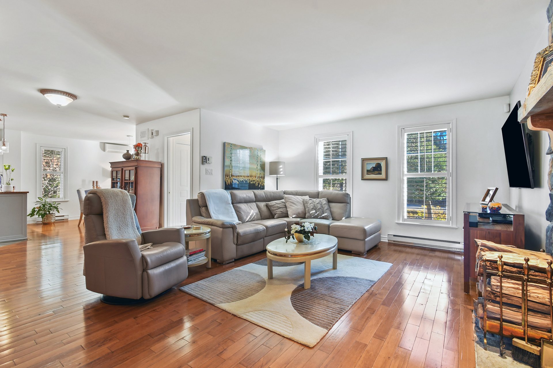 1122 Rue des Gouverneurs, Prévost, Quebec J0R1T0, 3 Bedrooms Bedrooms, 12 Rooms Rooms,1 BathroomBathrooms,Residential,For Sale,Rue des Gouverneurs,11191228