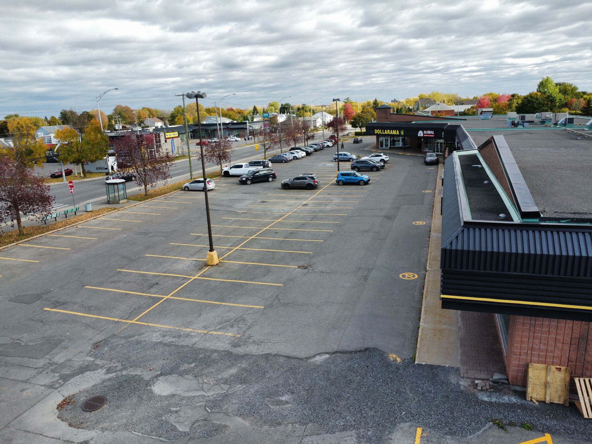 136 25e Avenue, Saint-Eustache, Quebec J7P2V2, ,Commercial,For Rent,25e Avenue,21796179