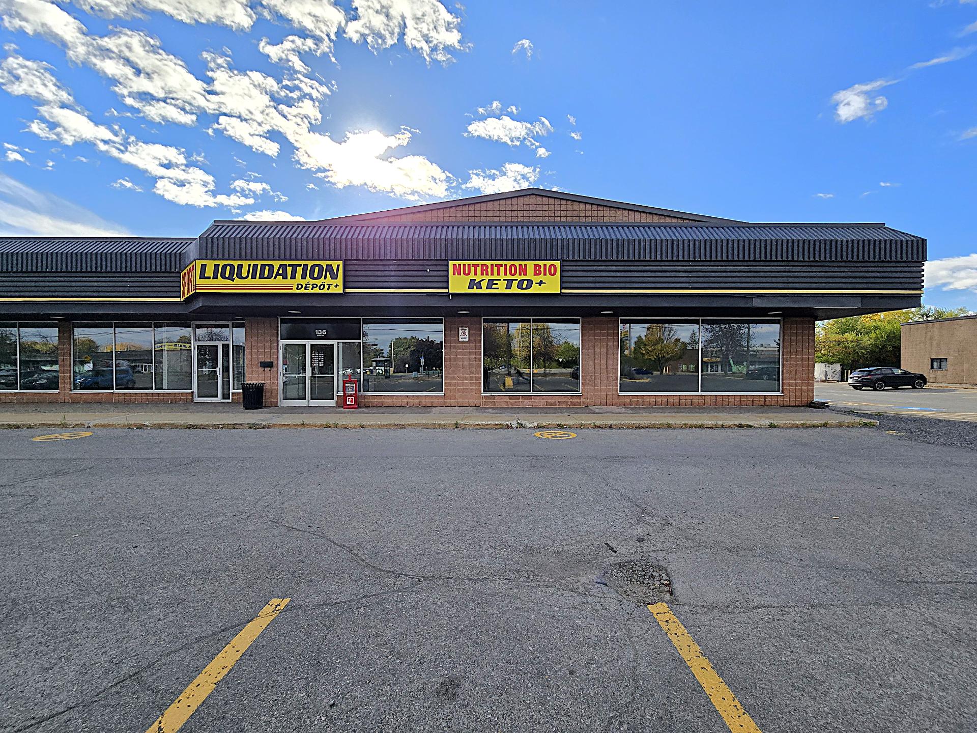 136 25e Avenue, Saint-Eustache, Quebec J7P2V2, ,Commercial,For Rent,25e Avenue,21796179